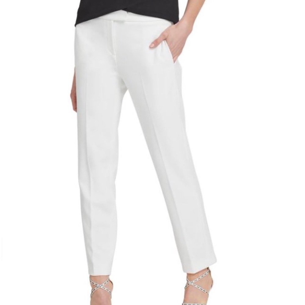 DKNY Foundation Slim Ankle Pants in Ivory Size 6 NWT